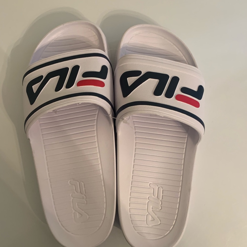 Fila Slide